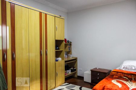 Casa à venda com 450m², 4 quartos e 6 vagas Casa à venda com 450m², 4 quartos e 6 vagasQuarto 2