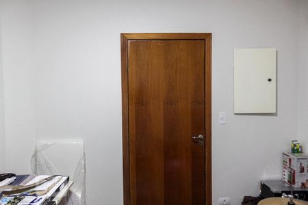 Casa à venda com 450m², 4 quartos e 6 vagas Casa à venda com 450m², 4 quartos e 6 vagasQuarto 1