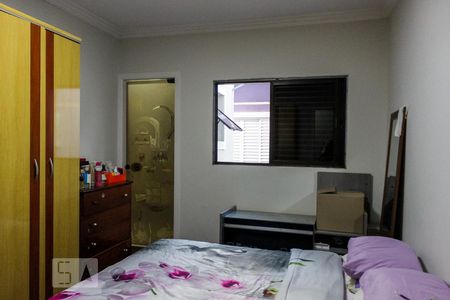 Casa à venda com 450m², 4 quartos e 6 vagas Casa à venda com 450m², 4 quartos e 6 vagasQuarto 3