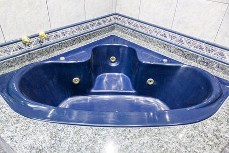 Casa à venda com 450m², 4 quartos e 6 vagas Casa à venda com 450m², 4 quartos e 6 vagasQuarto 4 - Suíte