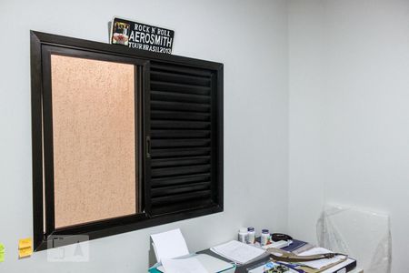 Casa à venda com 450m², 4 quartos e 6 vagas Casa à venda com 450m², 4 quartos e 6 vagasQuarto 1