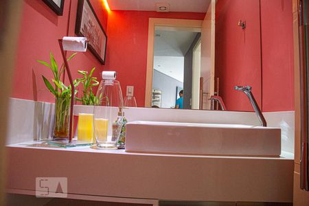 Apartamento à venda com 82m², 1 quarto e sem vaga Apartamento à venda com 82m², 1 quarto e sem vagaLavabo
