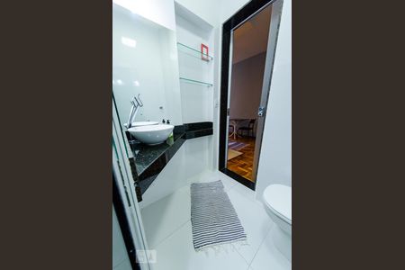 Apartamento à venda com 40m², 1 quarto e sem vagaBanheiro