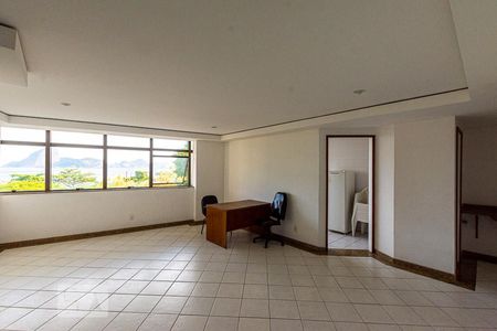 Apartamento à venda com 80m², 2 quartos e 2 vagasÁrea comum - Salão de festas