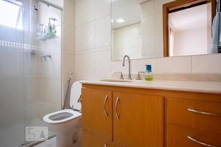 Apartamento à venda com 150m², 4 quartos e 3 vagasBanheiro da Suíte 1