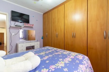 Casa à venda com 250m², 3 quartos e 3 vagas Casa à venda com 250m², 3 quartos e 3 vagasQuarto 2