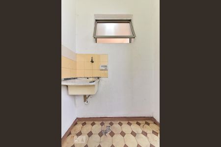 Apartamento à venda com 76m², 2 quartos e 1 vaga Apartamento à venda com 76m², 2 quartos e 1 vagaLavanderia