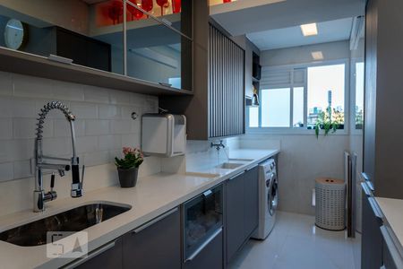 Apartamento à venda com 76m², 2 quartos e 2 vagasCozinha