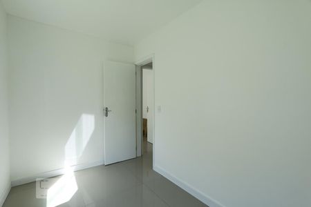 quarto 2 de apartamento para alugar com 2 quartos, 44m² em Jacarepaguá, Rio de Janeiro