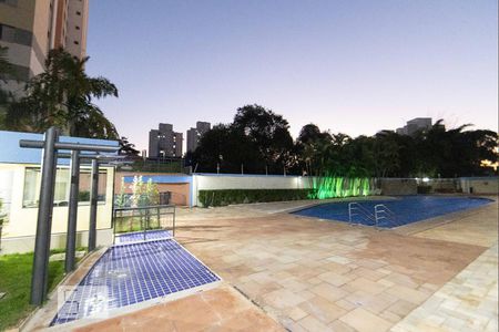 Apartamento à venda com 181m², 3 quartos e 2 vagasÁrea comum - Piscina