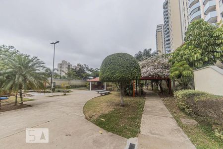Apartamento à venda com 181m², 3 quartos e 2 vagasÁrea Comum 