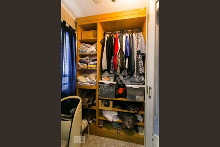 Apartamento à venda com 181m², 3 quartos e 2 vagasCloset da Suíte 1