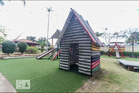 Apartamento à venda com 181m², 3 quartos e 2 vagasÁrea Comum - Playground