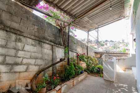 Casa à venda com 200m², 6 quartos e 4 vagasÁrea Externa