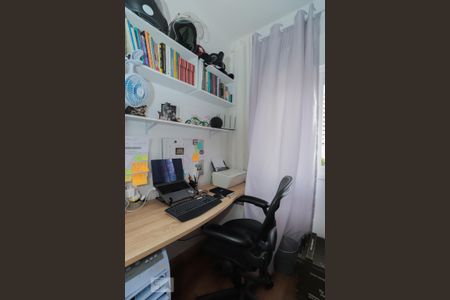 Apartamento à venda com 78m², 2 quartos e 1 vagaEscritório do Quarto 1