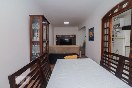 Apartamento à venda com 78m², 2 quartos e 1 vagaSala