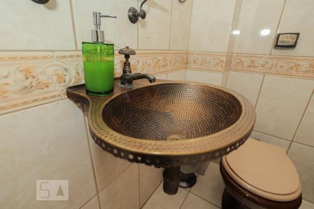 Apartamento à venda com 78m², 2 quartos e 1 vagaLavabo