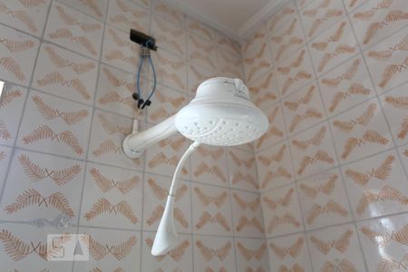 Casa à venda com 200m², 4 quartos e 1 vagaBanheiro Social - Chuveiro