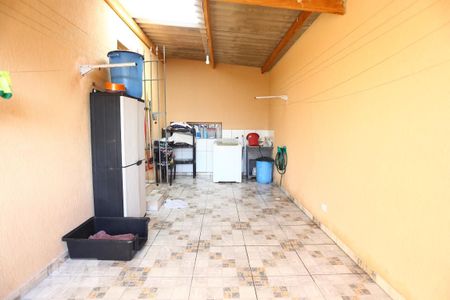 Casa à venda com 200m², 4 quartos e 1 vagaÁrea de Serviço