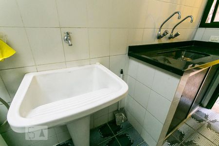 Casa à venda com 600m², 3 quartos e 7 vagasÁrea de Serviço