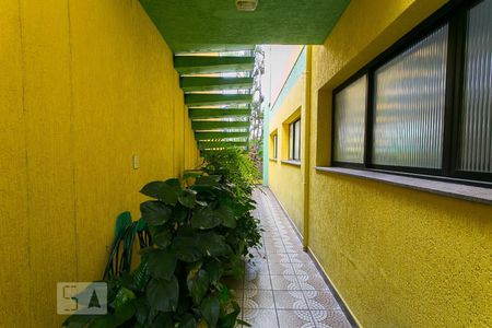 Casa à venda com 600m², 3 quartos e 7 vagasCorredor