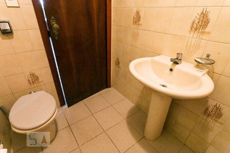 Casa à venda com 600m², 3 quartos e 7 vagasBanheiro da Garagem