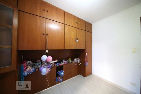 Casa à venda com 206m², 4 quartos e 6 vagasQuarto 2