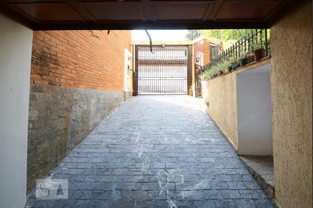 Casa à venda com 206m², 4 quartos e 6 vagasGaragem