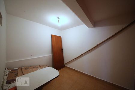 Casa à venda com 206m², 4 quartos e 6 vagasQuarto de Serviço