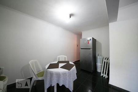 Casa à venda com 206m², 4 quartos e 6 vagasCopa