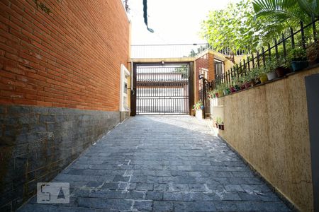 Casa à venda com 206m², 4 quartos e 6 vagasGaragem