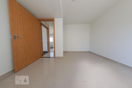 Sala de apartamento para alugar com 1 quarto, 39m² em Pinheirinho, Curitiba