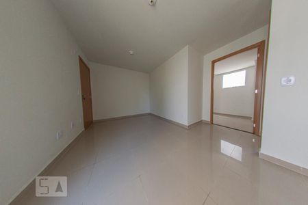 Sala de apartamento para alugar com 1 quarto, 39m² em Pinheirinho, Curitiba