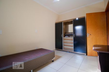 Apartamento à venda com 30m², 1 quarto e 2 vagas Apartamento à venda com 30m², 1 quarto e 2 vagasSuíte