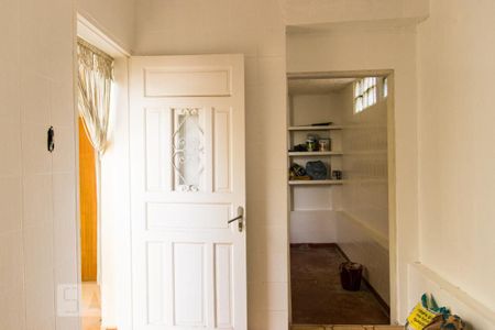 Casa à venda com 216m², 3 quartos e 3 vagas Casa à venda com 216m², 3 quartos e 3 vagasÁrea de Serviço