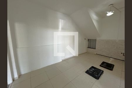Sala 1 de casa para alugar com 3 quartos, 80m² em Méier, Rio de Janeiro