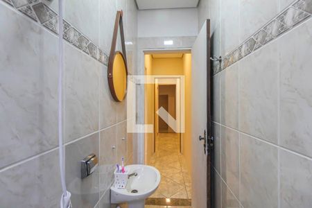 Casa à venda com 100m², 3 quartos e 1 vaga Casa à venda com 100m², 3 quartos e 1 vagaBanheiro 1