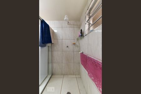 Casa à venda com 156m², 5 quartos e 2 vagas Casa à venda com 156m², 5 quartos e 2 vagasBanheiro da Suíte - Casa 2