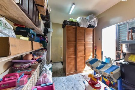 Casa à venda com 156m², 5 quartos e 2 vagas Casa à venda com 156m², 5 quartos e 2 vagasQuarto 3