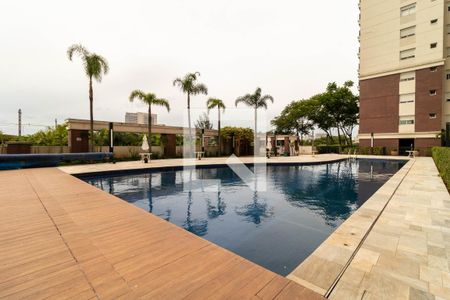 Apartamento à venda com 168m², 4 quartos e 3 vagas Apartamento à venda com 168m², 4 quartos e 3 vagasÁrea comum - Piscina