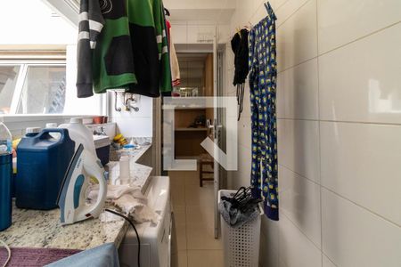 Apartamento à venda com 168m², 4 quartos e 3 vagas Apartamento à venda com 168m², 4 quartos e 3 vagasÁrea de Serviço