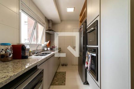 Apartamento à venda com 168m², 4 quartos e 3 vagas Apartamento à venda com 168m², 4 quartos e 3 vagasCozinha