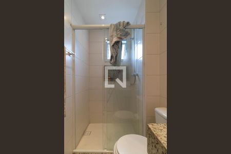 Apartamento à venda com 168m², 4 quartos e 3 vagas Apartamento à venda com 168m², 4 quartos e 3 vagasBanheiro da Suíte 2