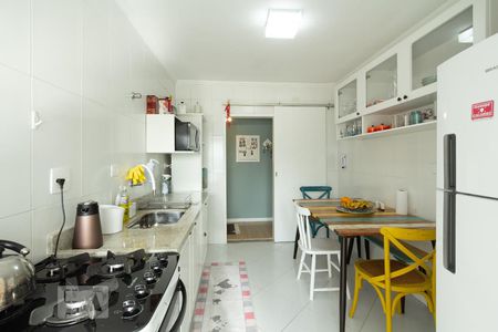 Apartamento à venda com 70m², 2 quartos e sem vagaCozinha