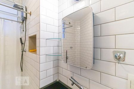 Studio à venda com 45m², 1 quarto e sem vaga Studio à venda com 45m², 1 quarto e sem vagaBanheiro - Espelho