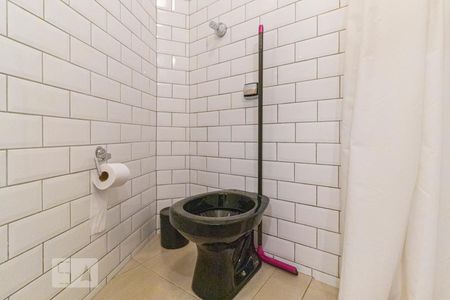 Studio à venda com 45m², 1 quarto e sem vaga Studio à venda com 45m², 1 quarto e sem vagaBanheiro