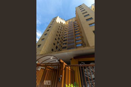 Studio à venda com 45m², 1 quarto e sem vaga Studio à venda com 45m², 1 quarto e sem vagaFachada
