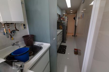Apartamento à venda com 150m², 3 quartos e 2 vagas Apartamento à venda com 150m², 3 quartos e 2 vagasÁrea de Serviço