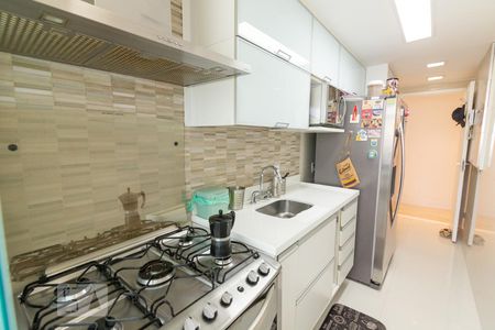 Apartamento à venda com 150m², 3 quartos e 2 vagas Apartamento à venda com 150m², 3 quartos e 2 vagasCozinha