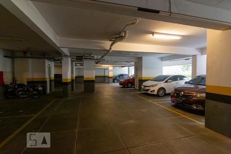 Apartamento à venda com 150m², 3 quartos e 2 vagas Apartamento à venda com 150m², 3 quartos e 2 vagasGaragem